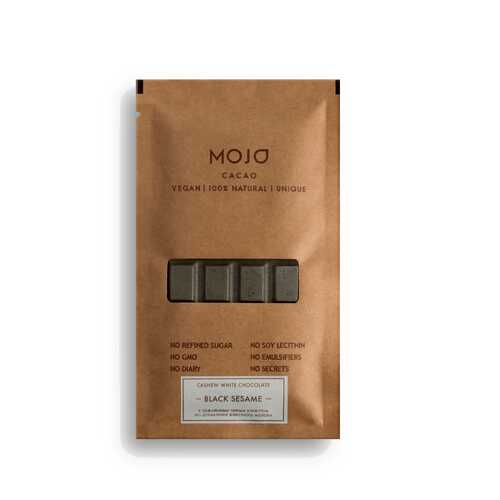 Белый шоколад Mojo Cacao с черным кунжутом black sesame в Перекресток